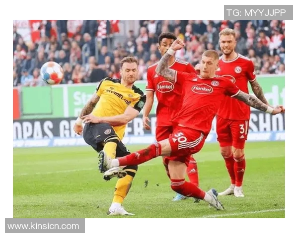 门兴与纽伦堡对决前瞻及比分预测分析，谁将赢得这场焦点战役